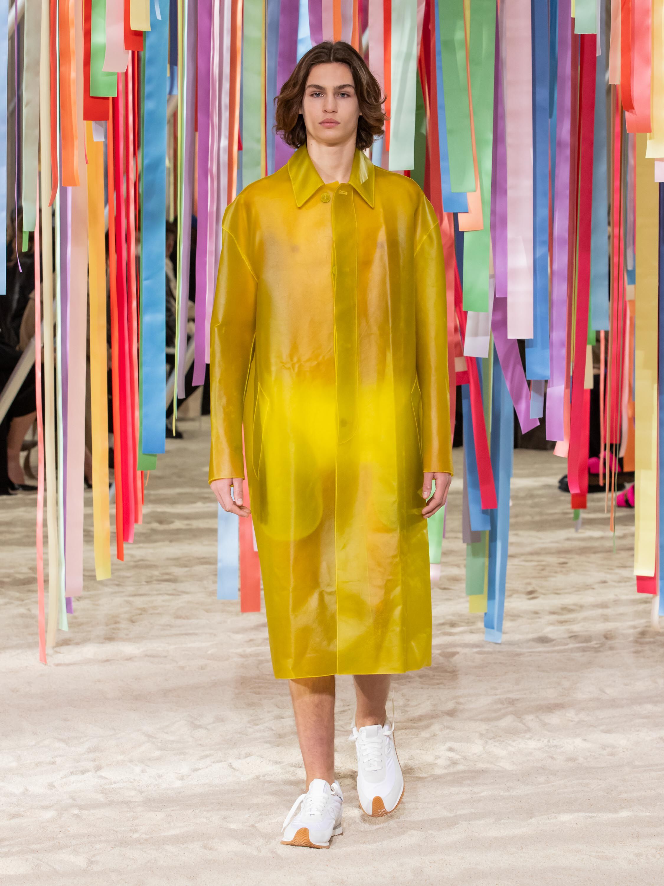 Runway · Fall-Winter 2022 men's collection · LOEWE